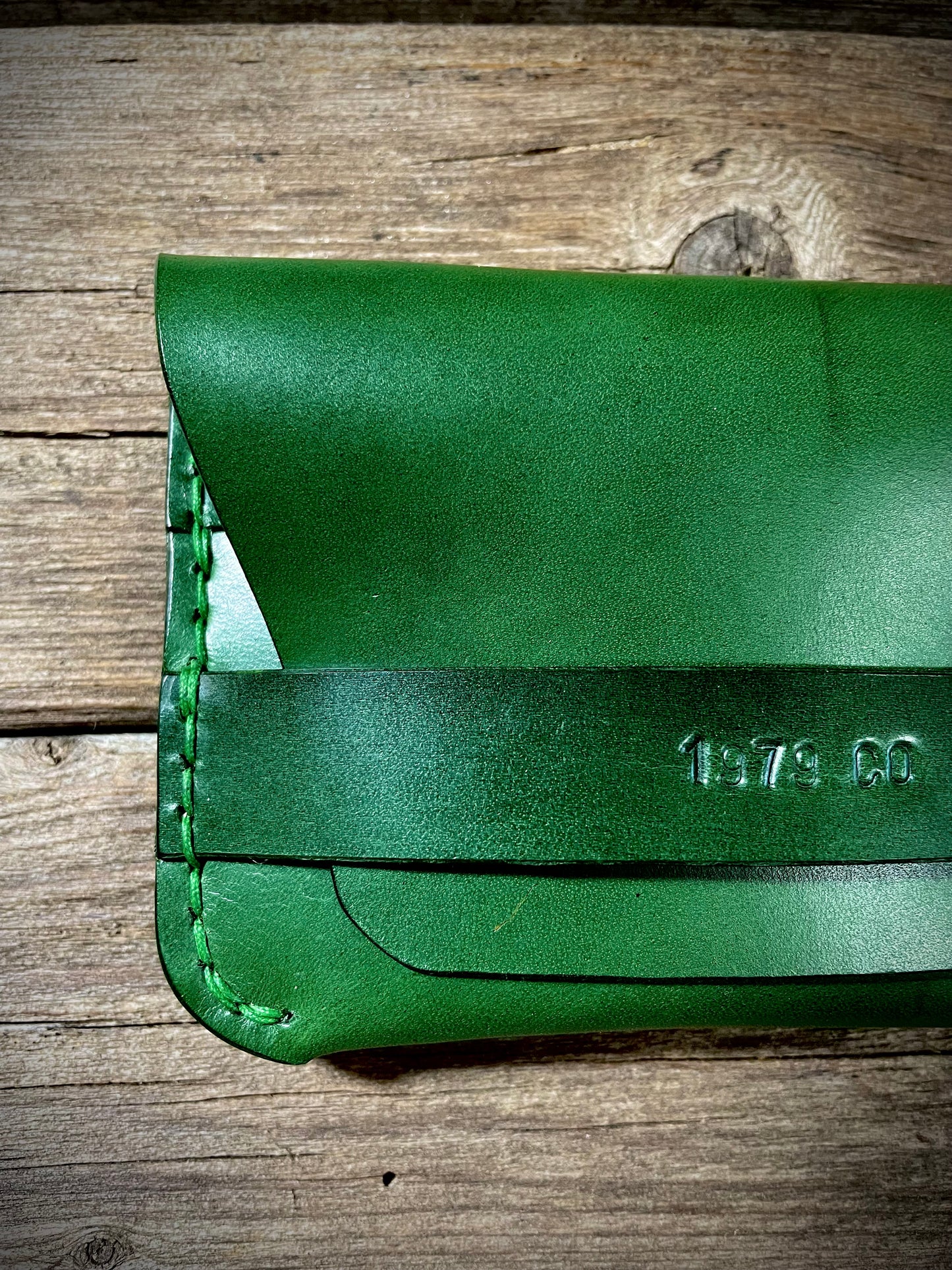 Strap Wallet in Zucchini