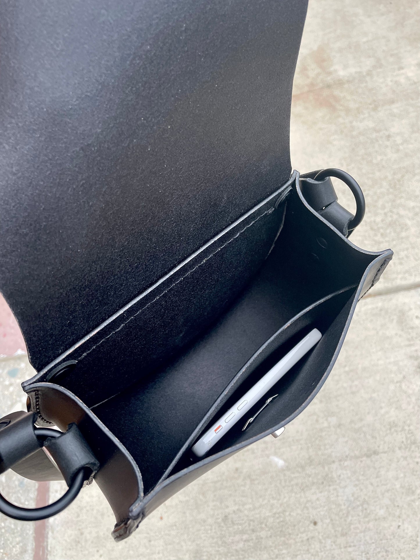Snake Bite Love Shoulder bag