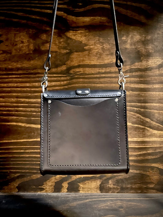 Black No. 1 Field Bag in English Bridle