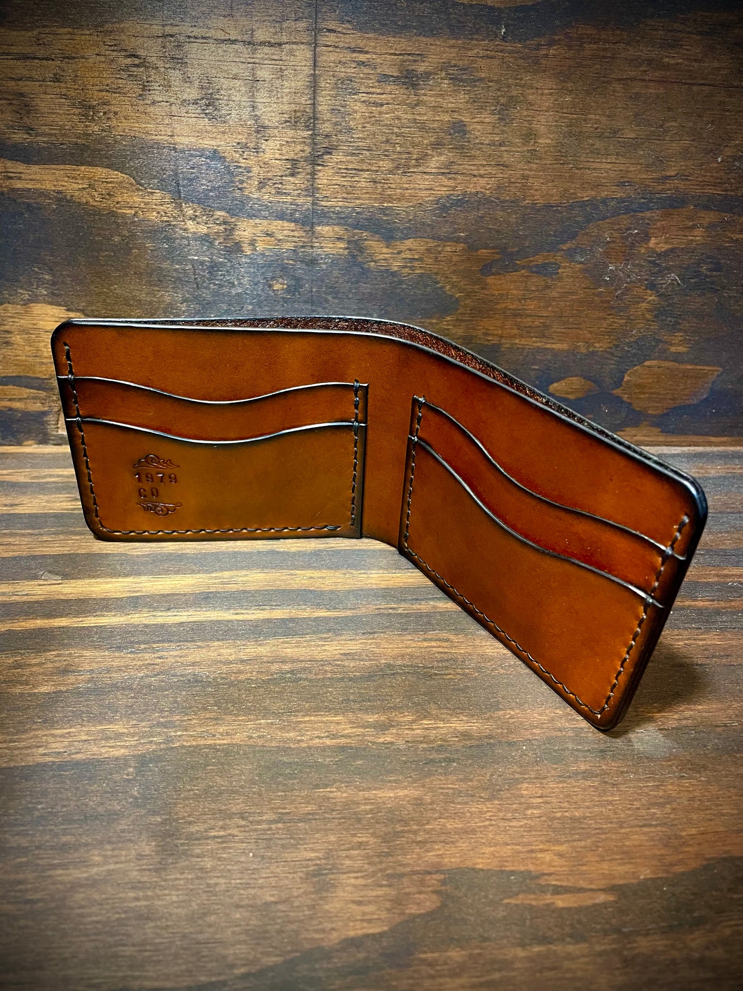 Classic Bifold in Vintage Walnut