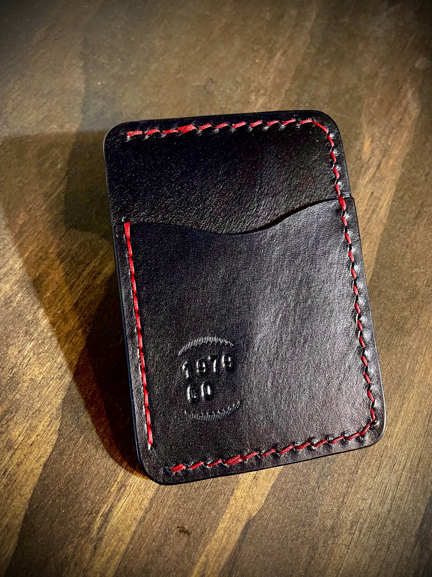 The Osbourne minimalist wallet in Black