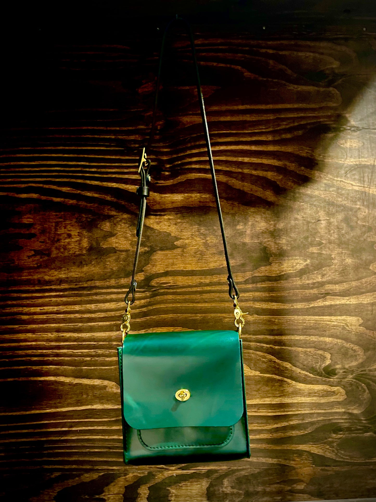 Field Bag in Ocean Green