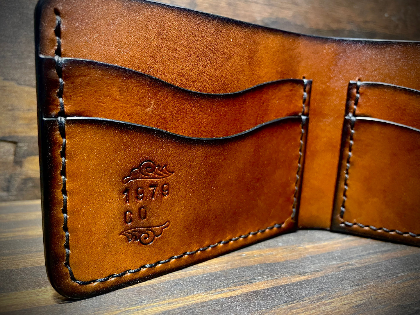 Classic Bifold in Vintage Walnut