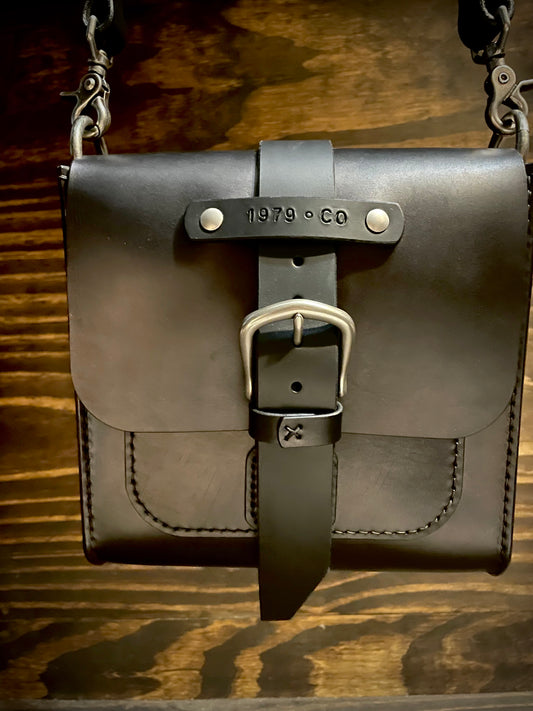 Black No. 1 Field Bag in English Bridle