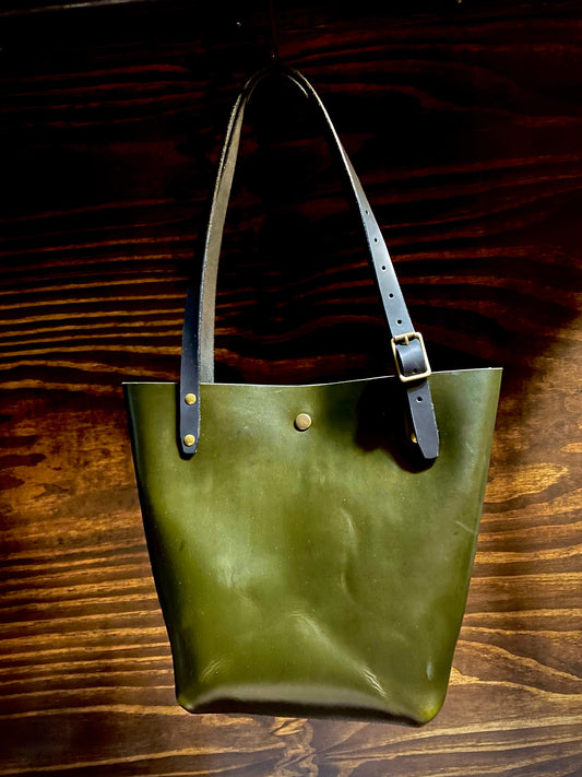 Duvall tote bag in London Green