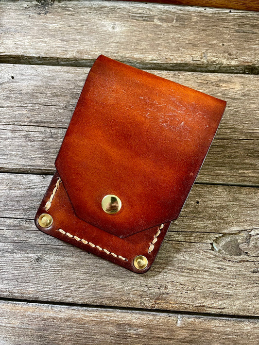 Damage Case in vintage brown