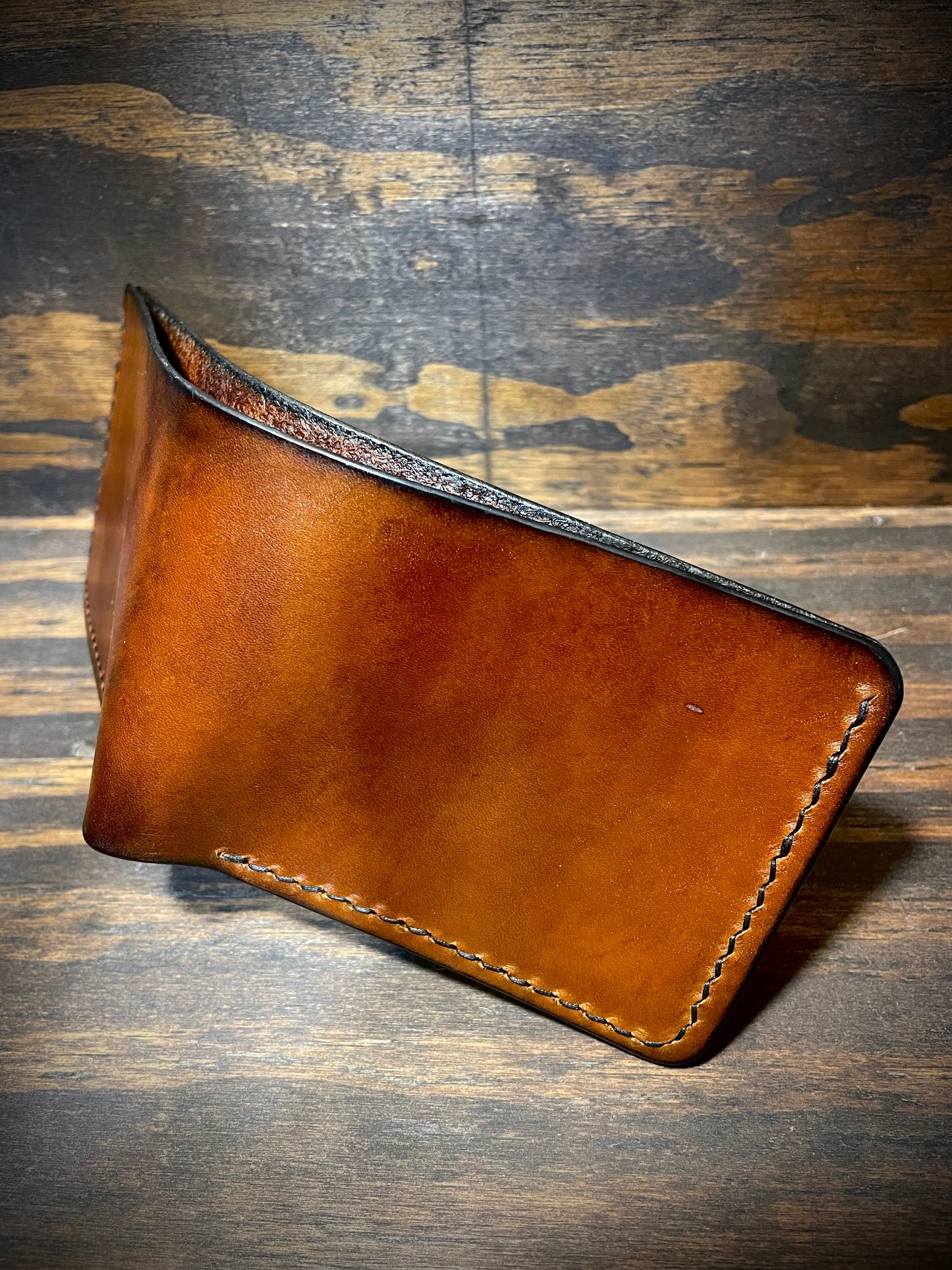 Classic Bifold in Vintage Walnut